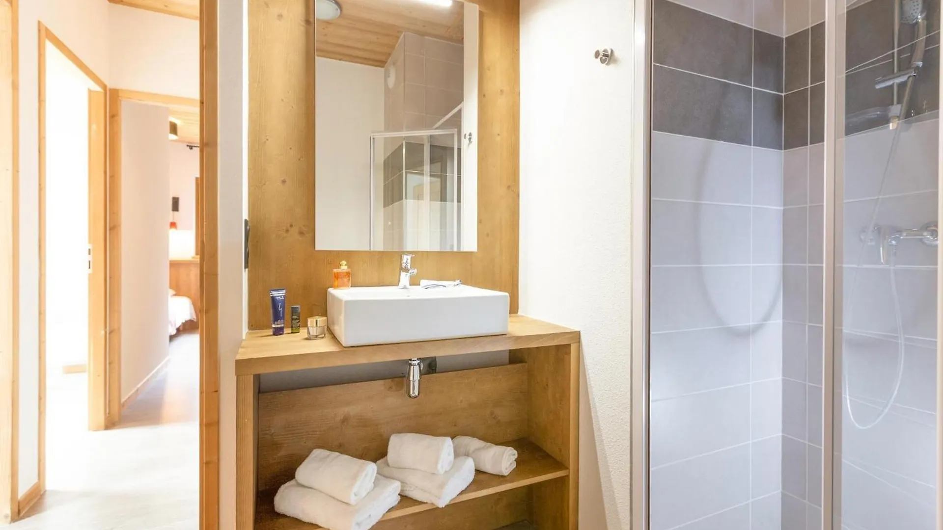 Spacious Apartment For 8 Guests, Beaufort Beaufort  0*, Beaufort (Savoie) Francie