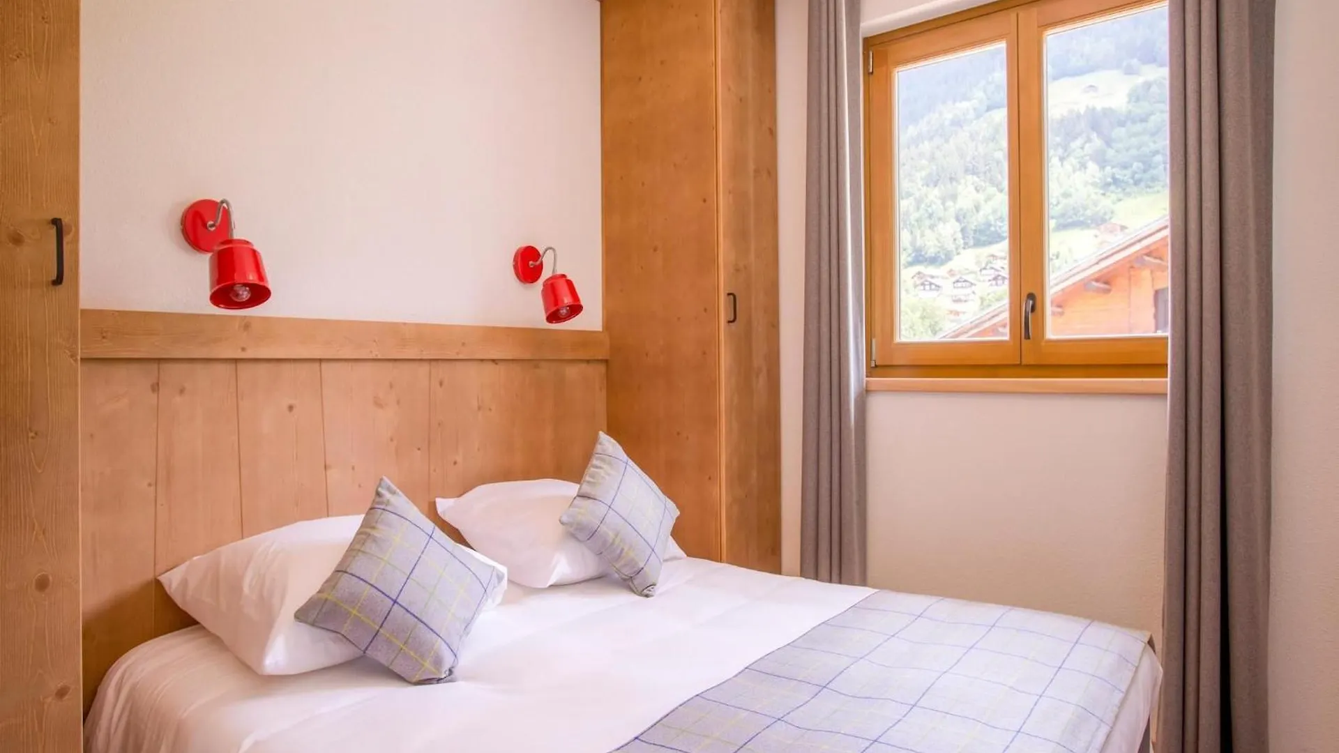 Spacious Apartment For 8 Guests, Beaufort Beaufort